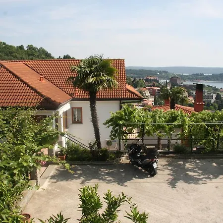 Apartment Vrenjak *